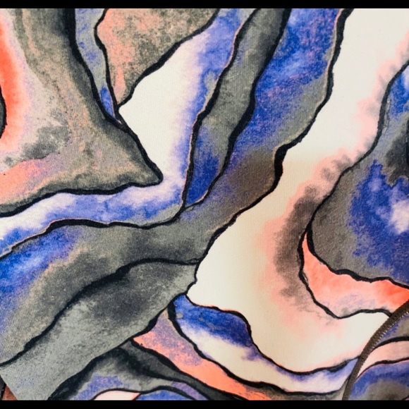 ZELLA LEGGINGS AND BRA TOP - Picture 4 of 8